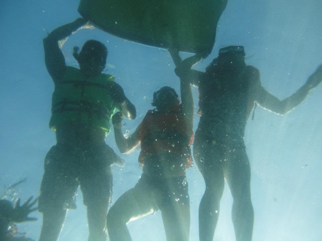  Avventura sulla piccola spiaggia 
